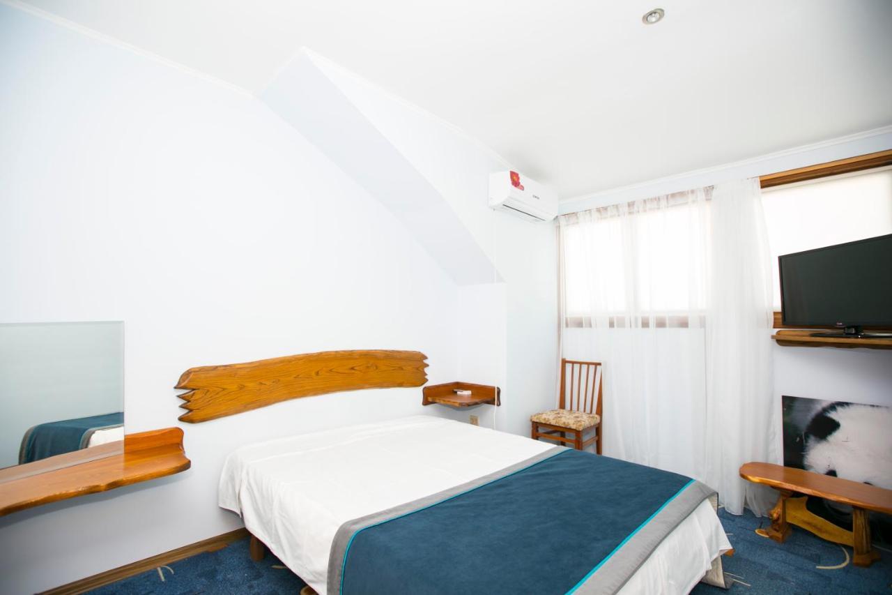 Guest House Lavr Gagra Exterior photo